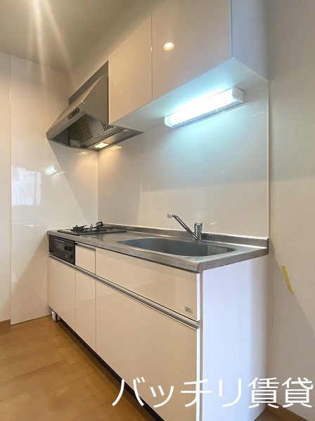 キッチン　＊画像は同型タイプの為、現状を優先いたします