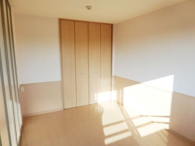 その他部屋・スペース　リビング横のお部屋です。