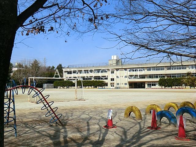 小学校　松戸市立貝の花小学校（小学校）まで445m