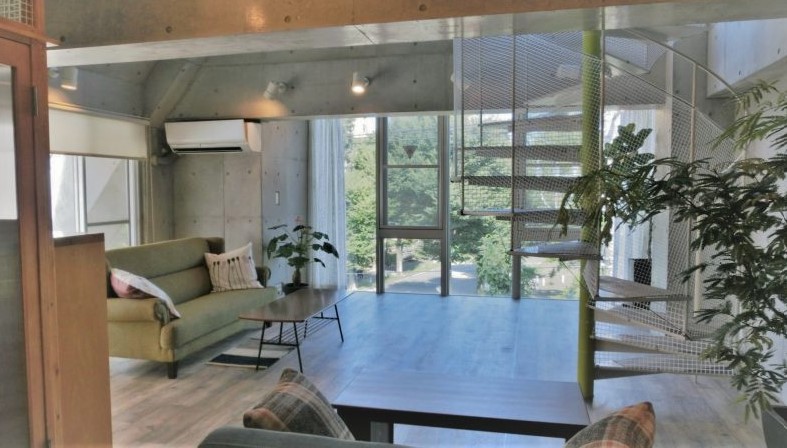 飲食店　保護猫カフェ駒猫（飲食店）まで1343m