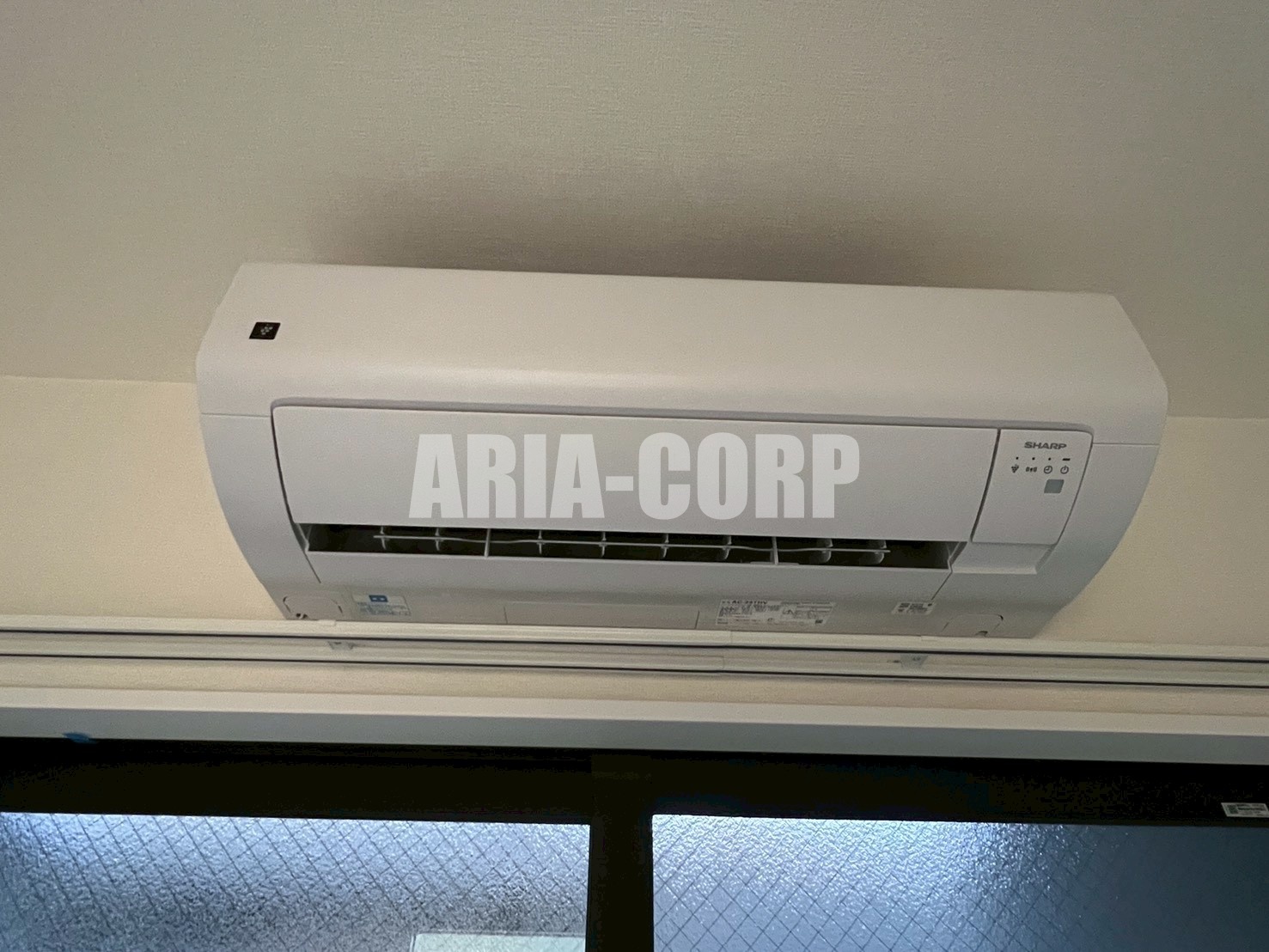 その他設備　最新の省エネエアコン1基搭載♪