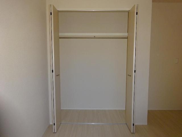 収納　クローゼット