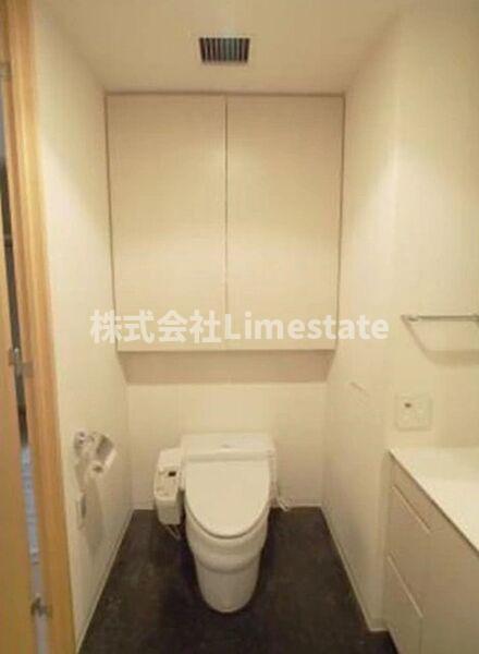 トイレ　別部屋参考写真