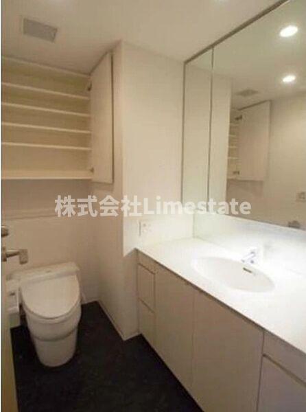 洗面設備　別部屋参考写真