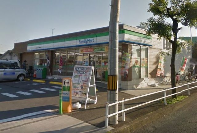 コンビニ　ファミリーマート八王子かすみ学園通り店（コンビニ）まで981m