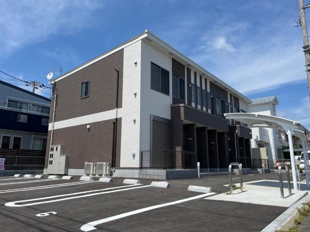建物外観　外観写真（昼）