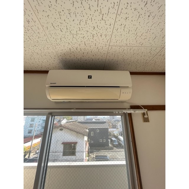 その他設備　エアコン一基