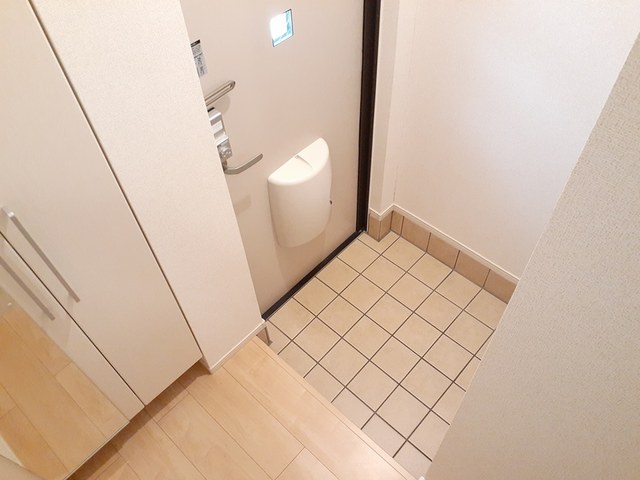玄関　シューズボックス付き