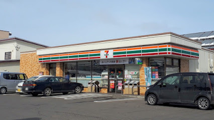 コンビニ　セブン-イレブン 帯広東１０条南７丁目店（コンビニ）まで299m