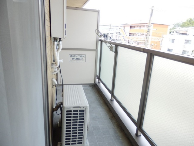 エントランス　ベランダ