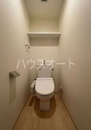 トイレ　別タイプ参考写真