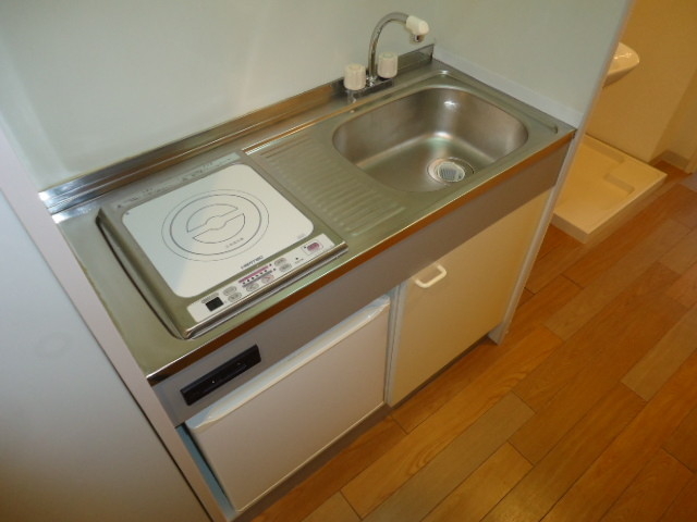 キッチン　ＩＨなのでお掃除もラクラク