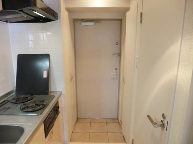 玄関　お部屋探しは株式会社　タウンハウジング　までお気軽にお問合…