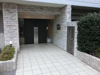 エントランス　部屋探しは株式会社　タウンハウジング　までお気軽にお問合せ…