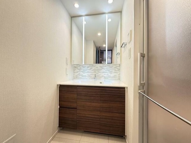 洗面設備　別部屋参考写真