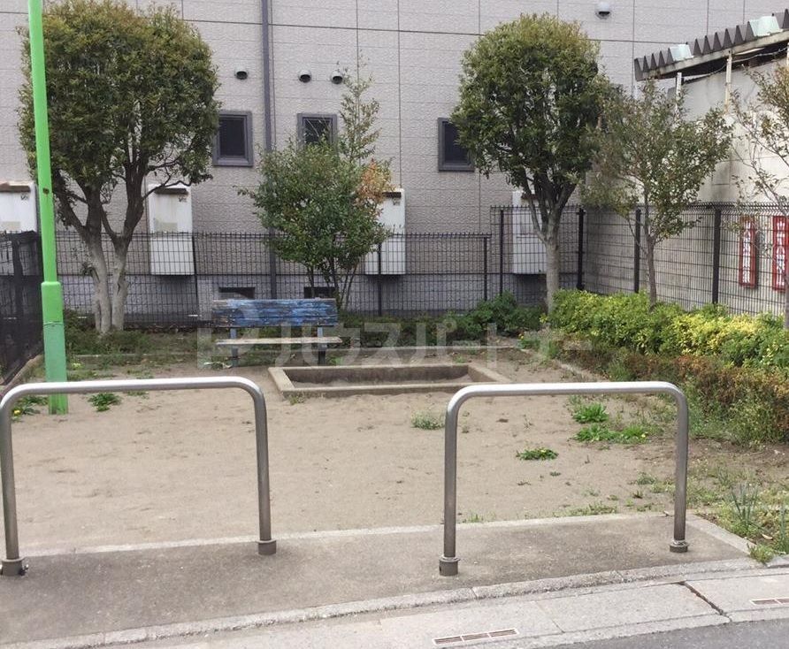 公園　安行吉蔵治水緑地（公園）まで1650m