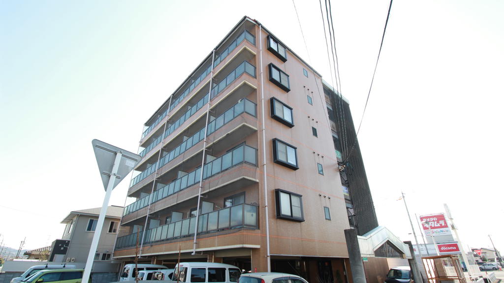 建物外観　マンション！