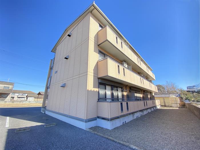 建物外観　大和ハウス施工の建物です