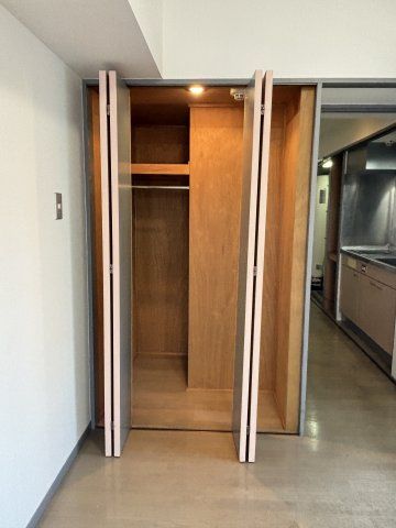 収納　同建物別部屋 現況優先