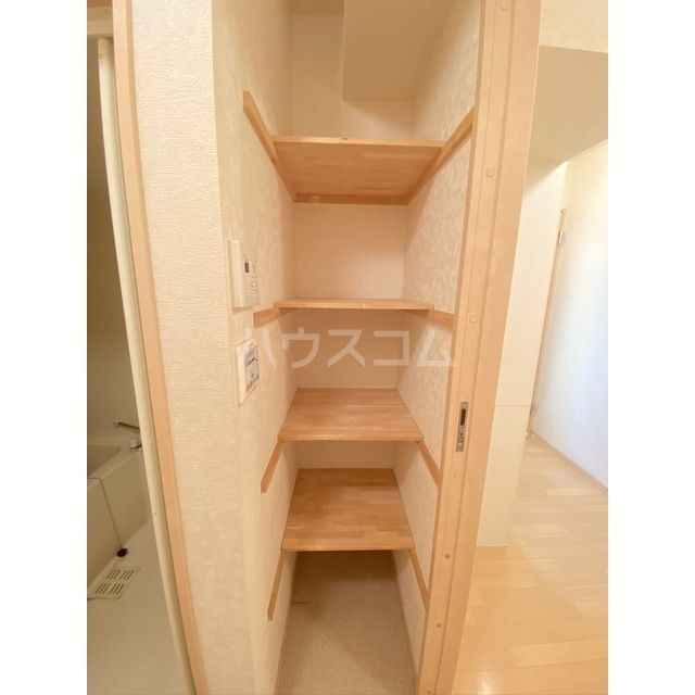 収納