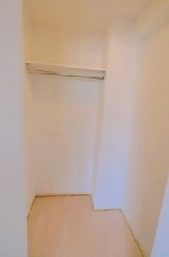 収納　別部屋参考写真となります