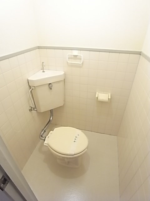 トイレ　シンプルで使いやすいトイレです