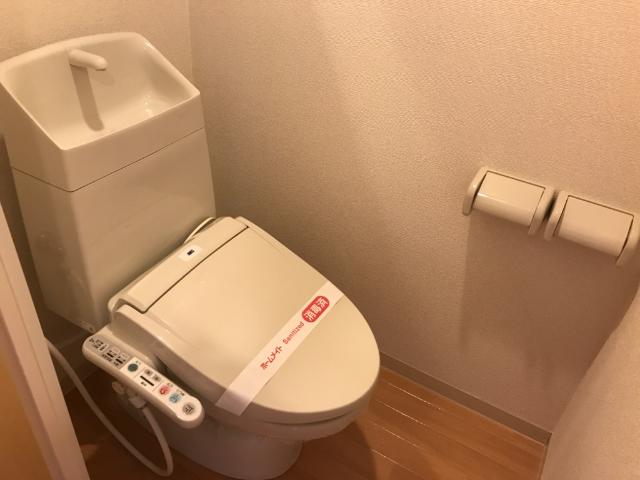トイレ　シャワー付トイレ