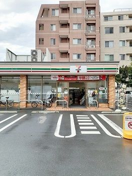 コンビニ　セブンイレブン西ヶ原三丁目店（コンビニ）まで467m