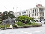 役所　宜野湾市役所（役所）まで460m