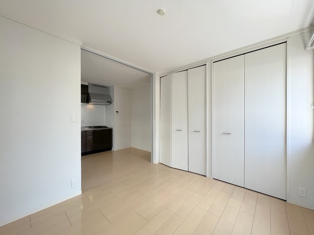 その他部屋・スペース　★明るいフローリングの角部屋です★