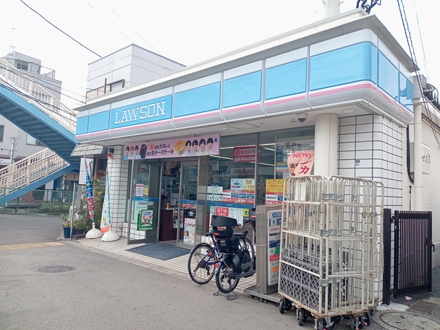 コンビニ　ローソン西横浜駅前店（コンビニ）まで589m