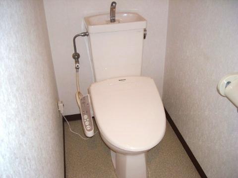 トイレ　トイレ