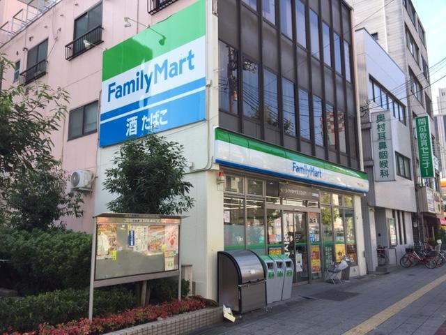コンビニ　ファミリーマート市岡一丁目店（コンビニ）まで256m