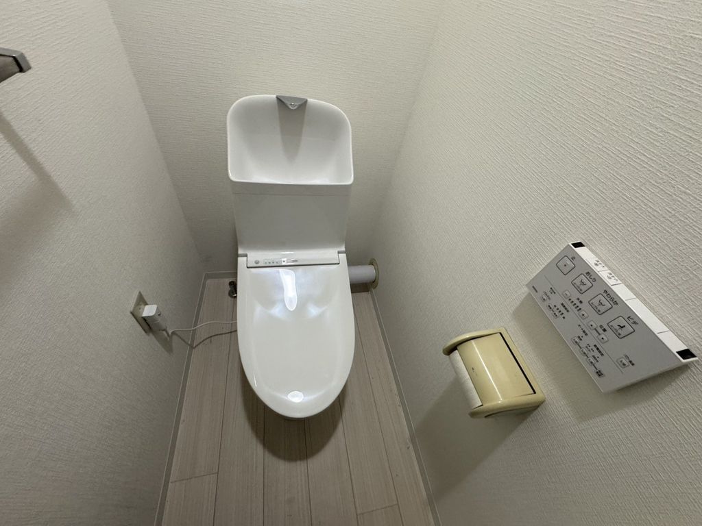 トイレ　トイレ