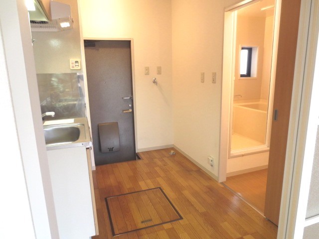 玄関　明るい玄関です