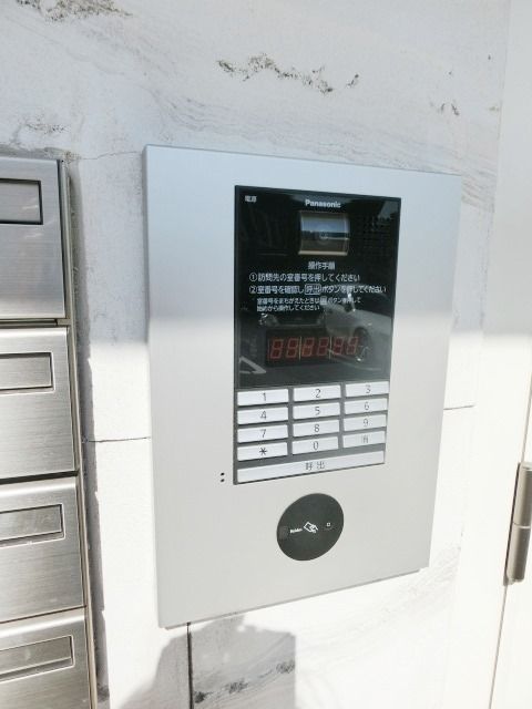 セキュリティ　オートロック付き