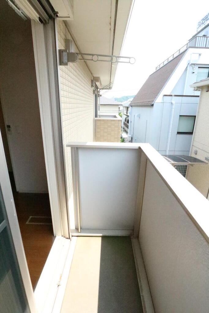 バルコニー　※他号室参考写真