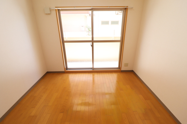 その他部屋・スペース　６．５帖　洋室