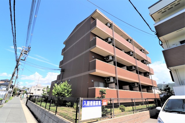 建物外観　ラフィネ弓削