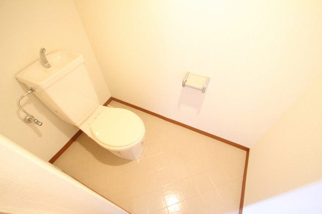 トイレ　個室トイレで落ち着きます