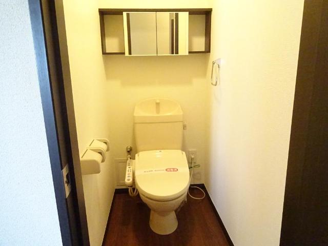 トイレ　シャワー付トイレ