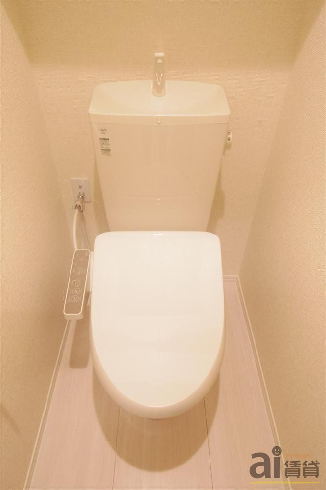 トイレ　※同仕様写真