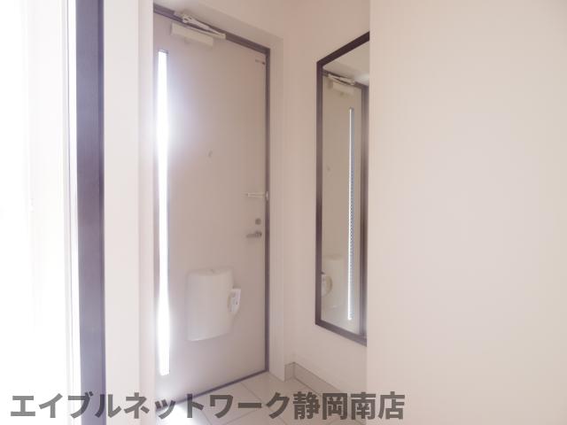 玄関　きれいな玄関です