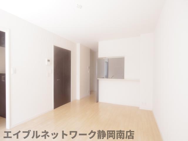 居室・リビング　おしゃれな居間です