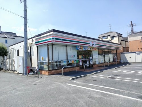 コンビニ　セブンイレブン葛飾細田1丁目店（コンビニ）まで697m