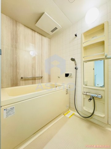 バス・シャワールーム　同マンション別部屋　参考写真