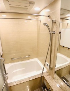バス・シャワールーム　バス※別部屋参考写真