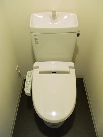 トイレ　ウォシュレット付きトイレ