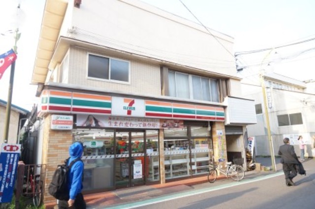 コンビニ　セブンイレブン小川駅西口店（コンビニ）まで970m