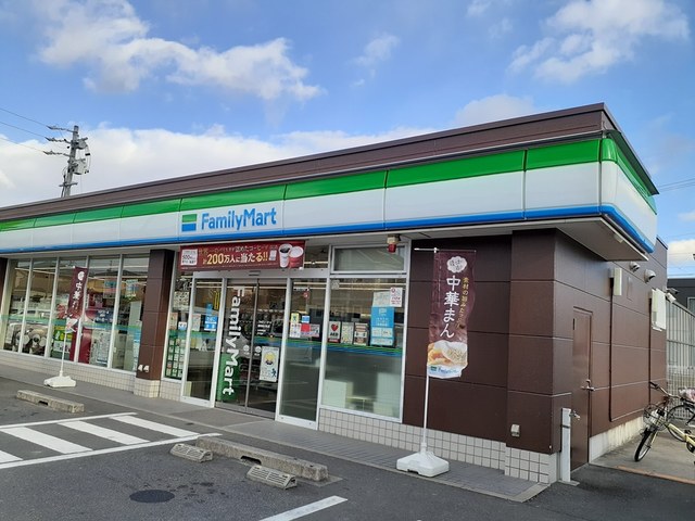 コンビニ　ファミリーマート　豊明西川町店（コンビニ）まで400m